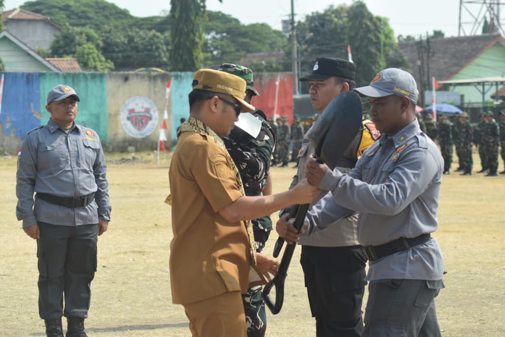 TMMD Sengkuyung Tahap IV Dibuka di Kemantran, Kodim 0712/Tegal Bangun Jalan 742 Meter