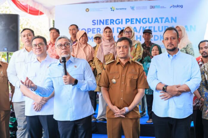 Menko Pangan dan Mendag Tinjau Koperasi Merah Putih di Sukoharjo, Dorong Koperasi Segera Beroperasi