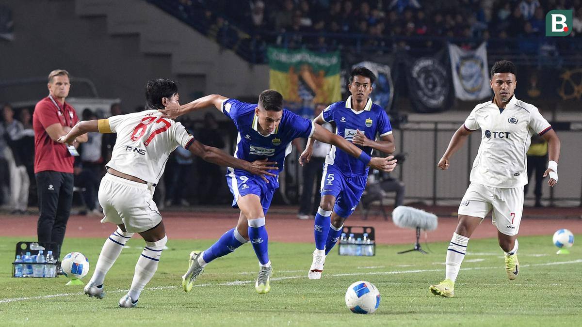 Persib Disanksi Rp50 Juta Buntut Aksi Luka Menalo di Markas Persijap