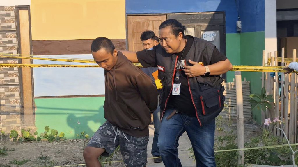 Polisi Olah TKP Dua Rumah di Kersana Brebes Usai Pengakuan Pemuda Diduga Bunuh Ayahnya