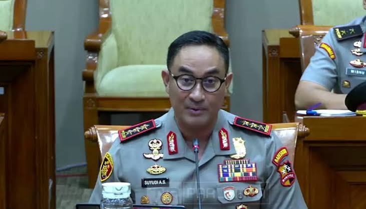 98 Kasus Korporasi Karhutla Disidik, Kapolri Ungkap Dugaan Keterlibatan Asing