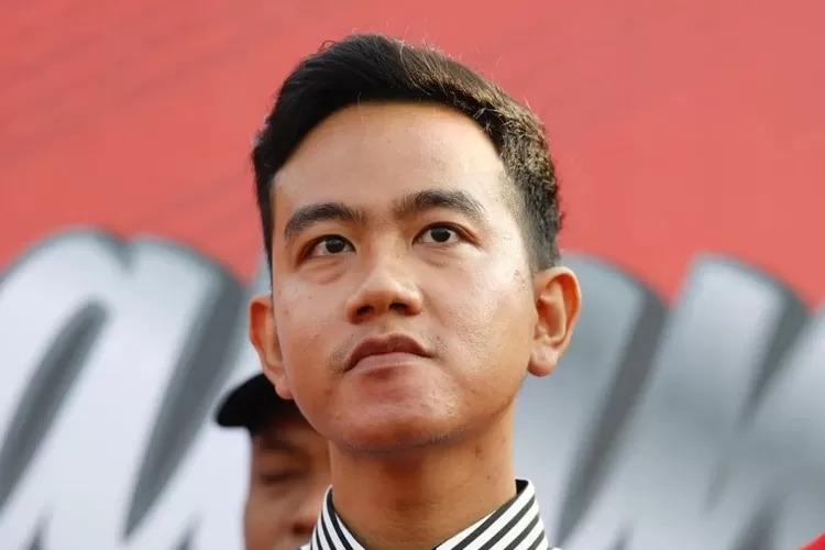 Bola Pemakzulan Gibran di Tangan DPR, Mengapa PDIP dan NasDem Belum Bergerak?
