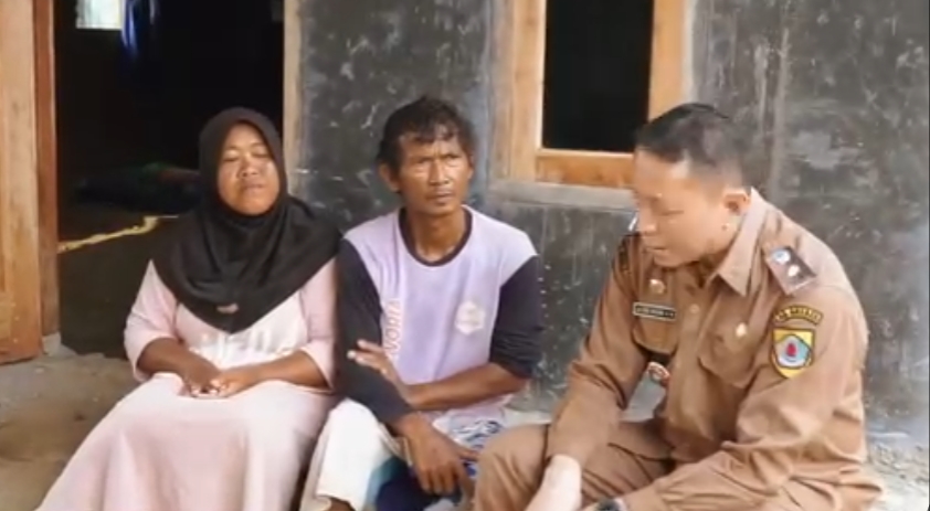 Dinperwaskim Brebes Monitoring Bedah Rumah di Losari, Dorong Hunian Layak Warga