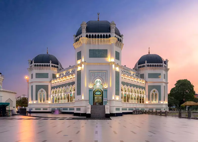 Ribuan Santri Padati Jateng Bersholawat di Tegal untuk Hari Santri Nasional 2026
