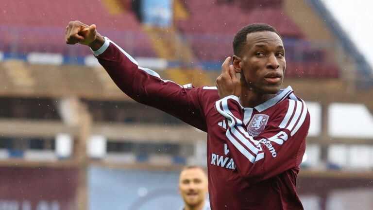 Dua Gol Nicolas Jackson Bawa Aston Villa Hentikan Rekor Sempurna Manchester City