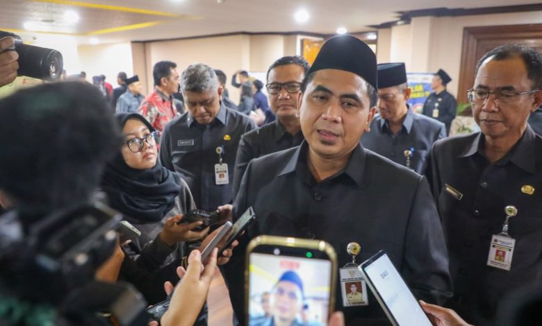 Jateng Sepakati Perubahan Perda Pajak-Retribusi, Perda Sumbangan Dicabut