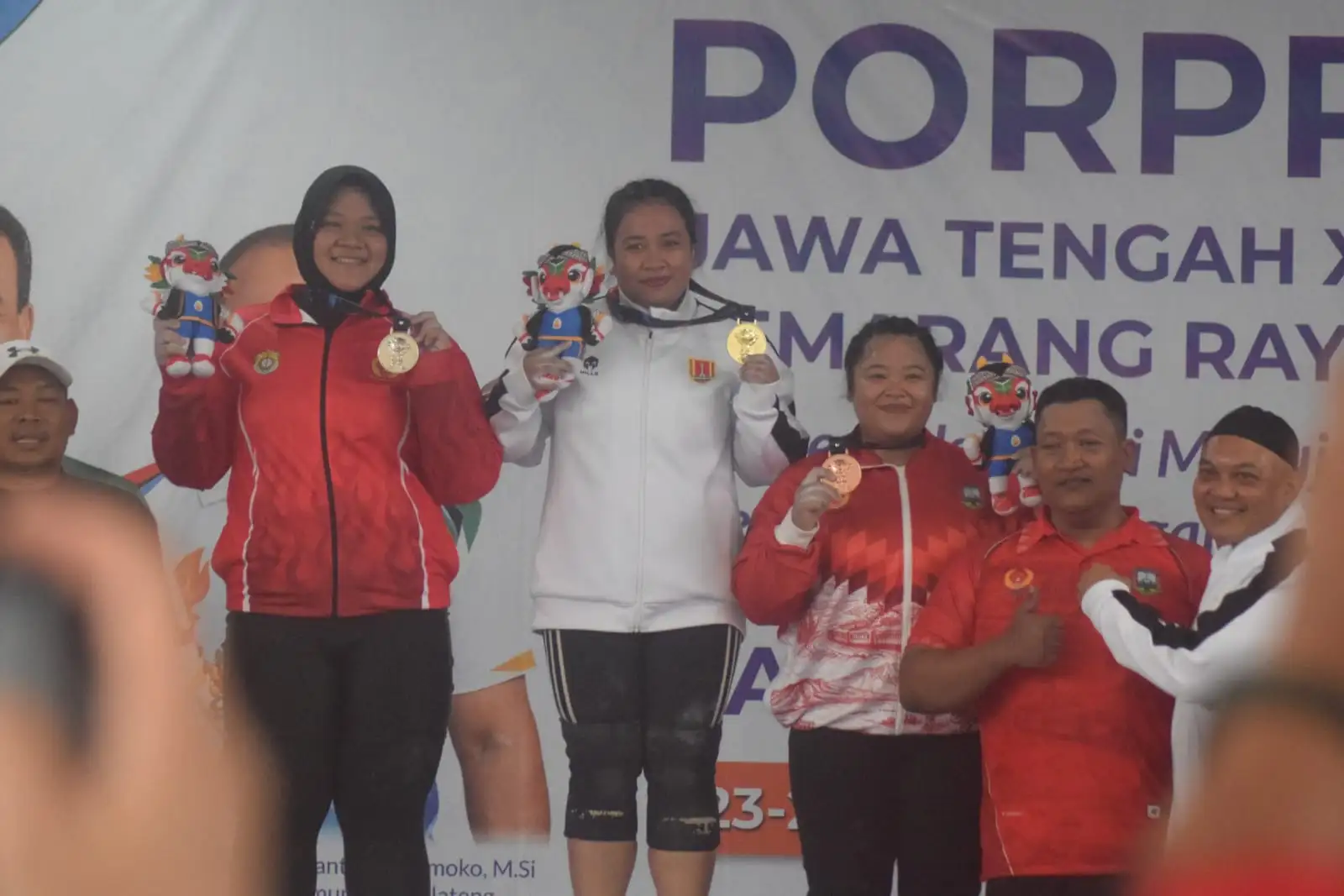 Kota Semarang Juara Umum Angkat Besi Porprov Jateng 2026, Borong 13 Medali