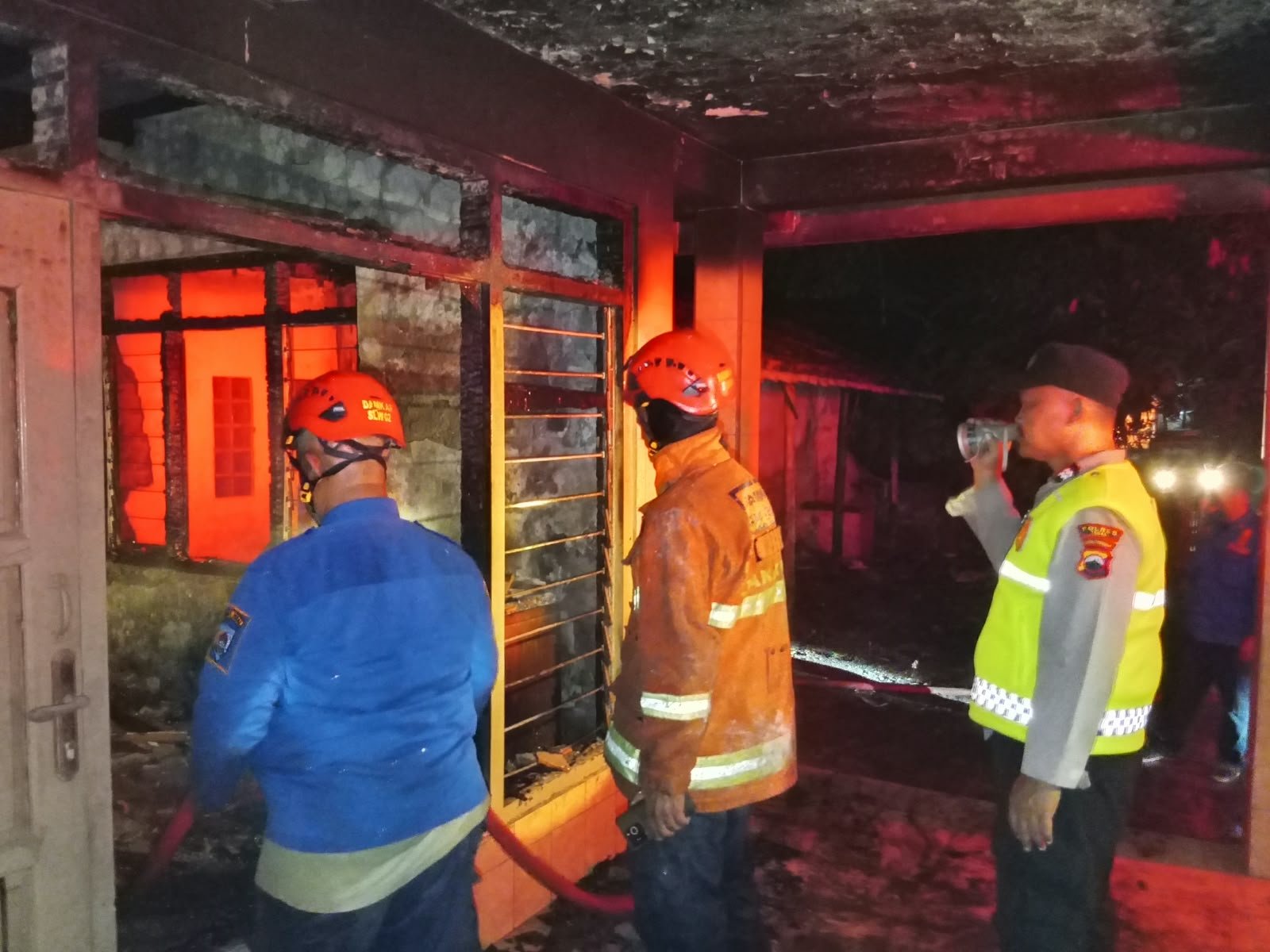 Rumah Warga Kambangan Lebaksiu Ludes Terbakar, Kerugian Puluhan Juta Rupiah