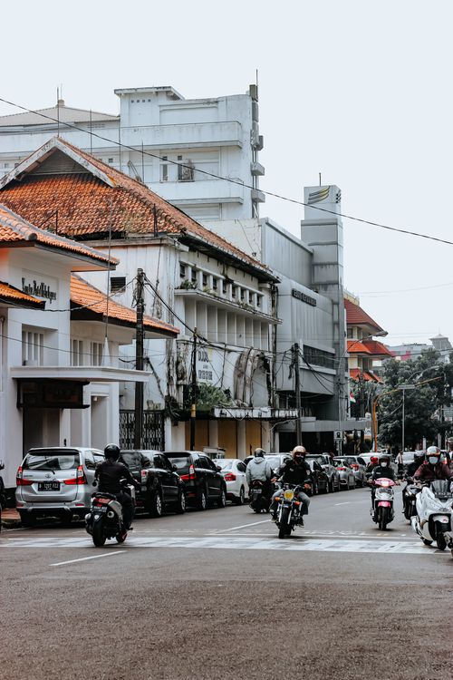 Massa Datangi Rumah Jokowi di Solo, Desak Gibran Mundur dari Kursi Wapres