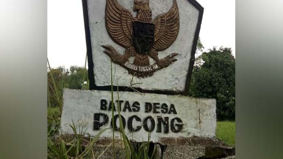 Salah Satu Tugu Batas Desa Pocong