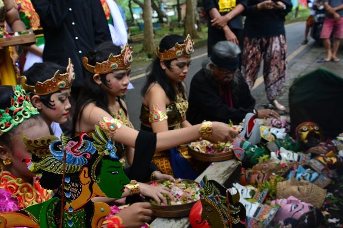 Rangkaian Festival Kampung Budaya Polowijen V