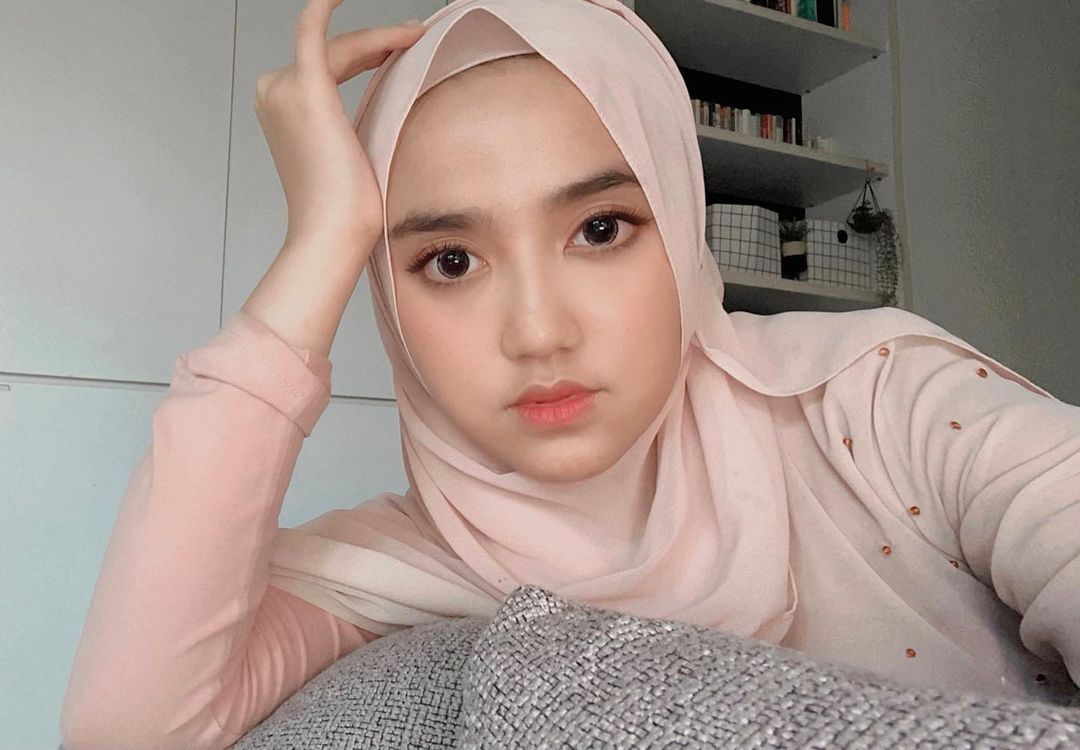 5 Foto Manja Wirda Mansur, Putri Manis Yusuf Mansur. 