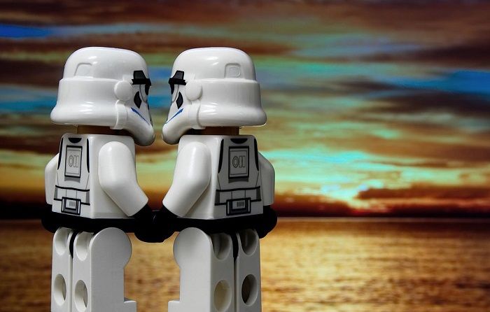 Ilustrasi relationship